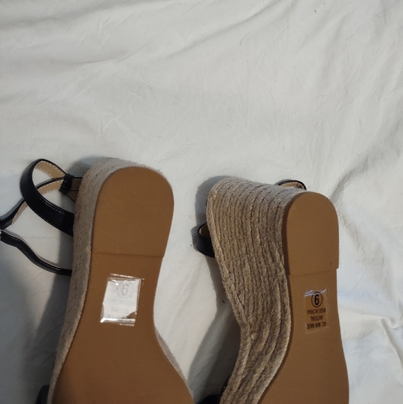 Ladies platforms - Picture 4 of 4